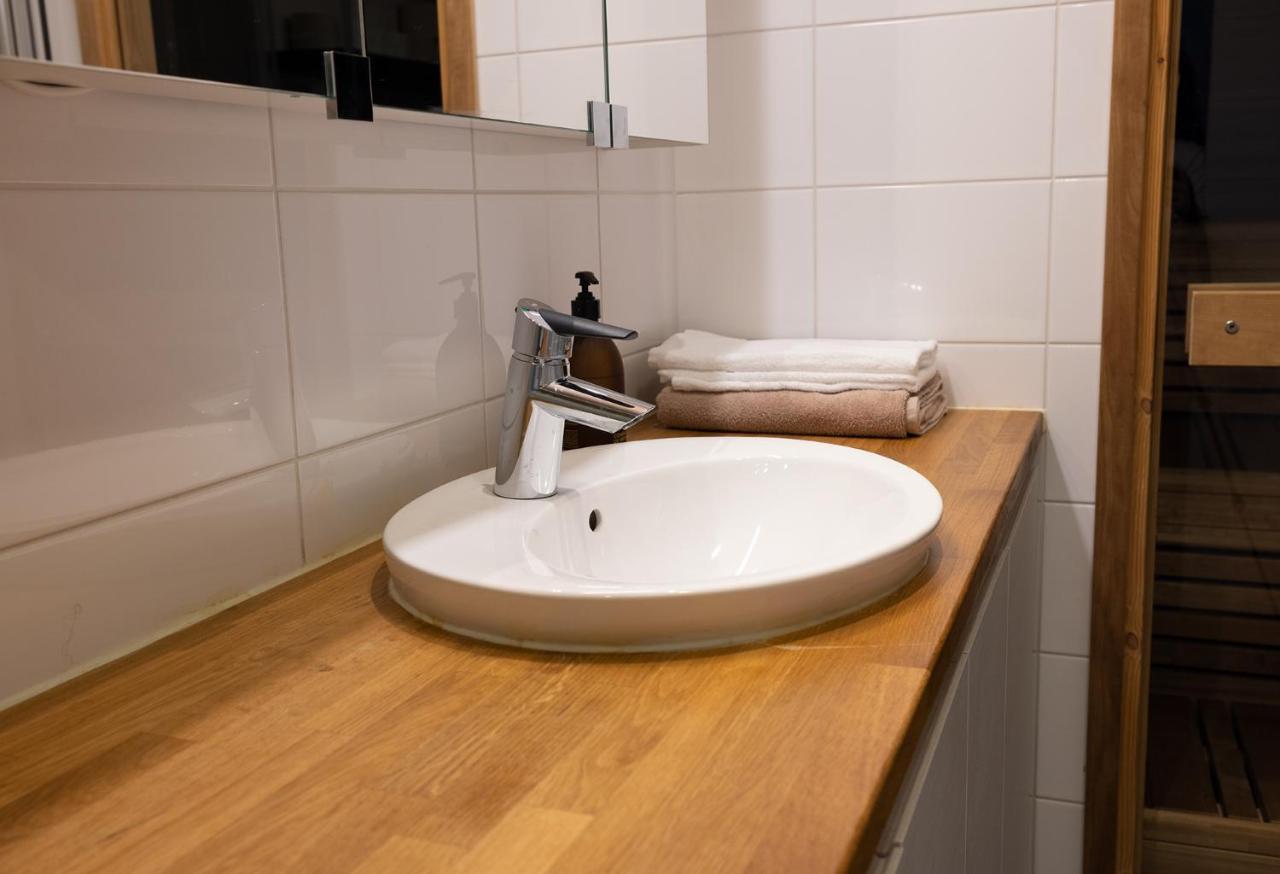 2Ndhomes Charming 1Br Apartment With Sauna In Loennrotinkatu Helsinki Eksteriør billede